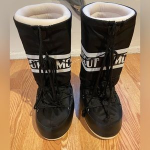 Men’s Moonboots - Size 9, Black